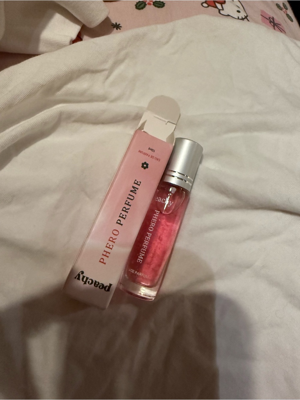 Peachy Phero Perfume Rollerball – Pink